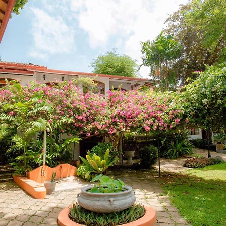 Ayubowan Swiss Lanka Bungalow Resort 本托塔 外观 照片