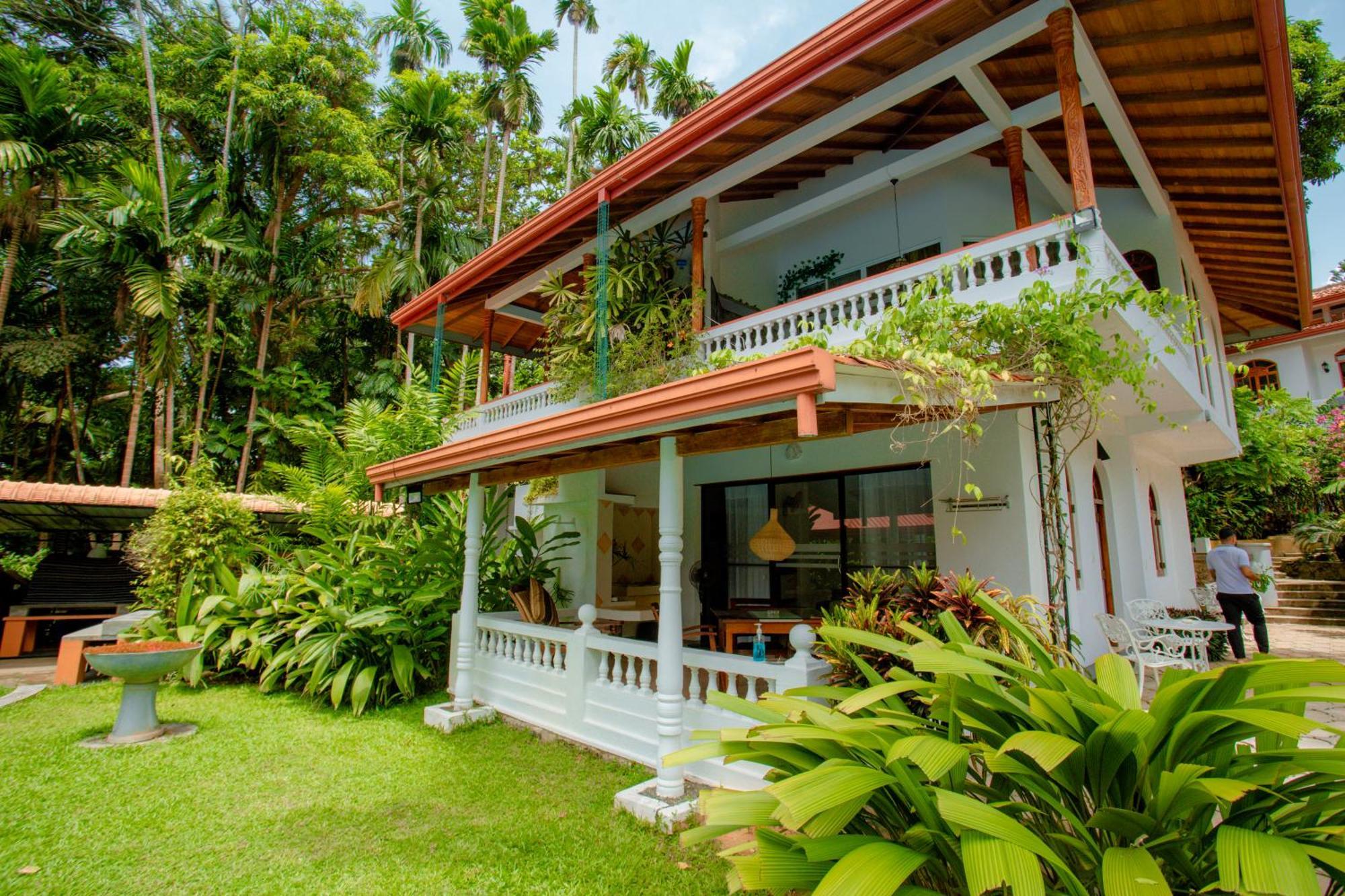 Ayubowan Swiss Lanka Bungalow Resort 本托塔 外观 照片