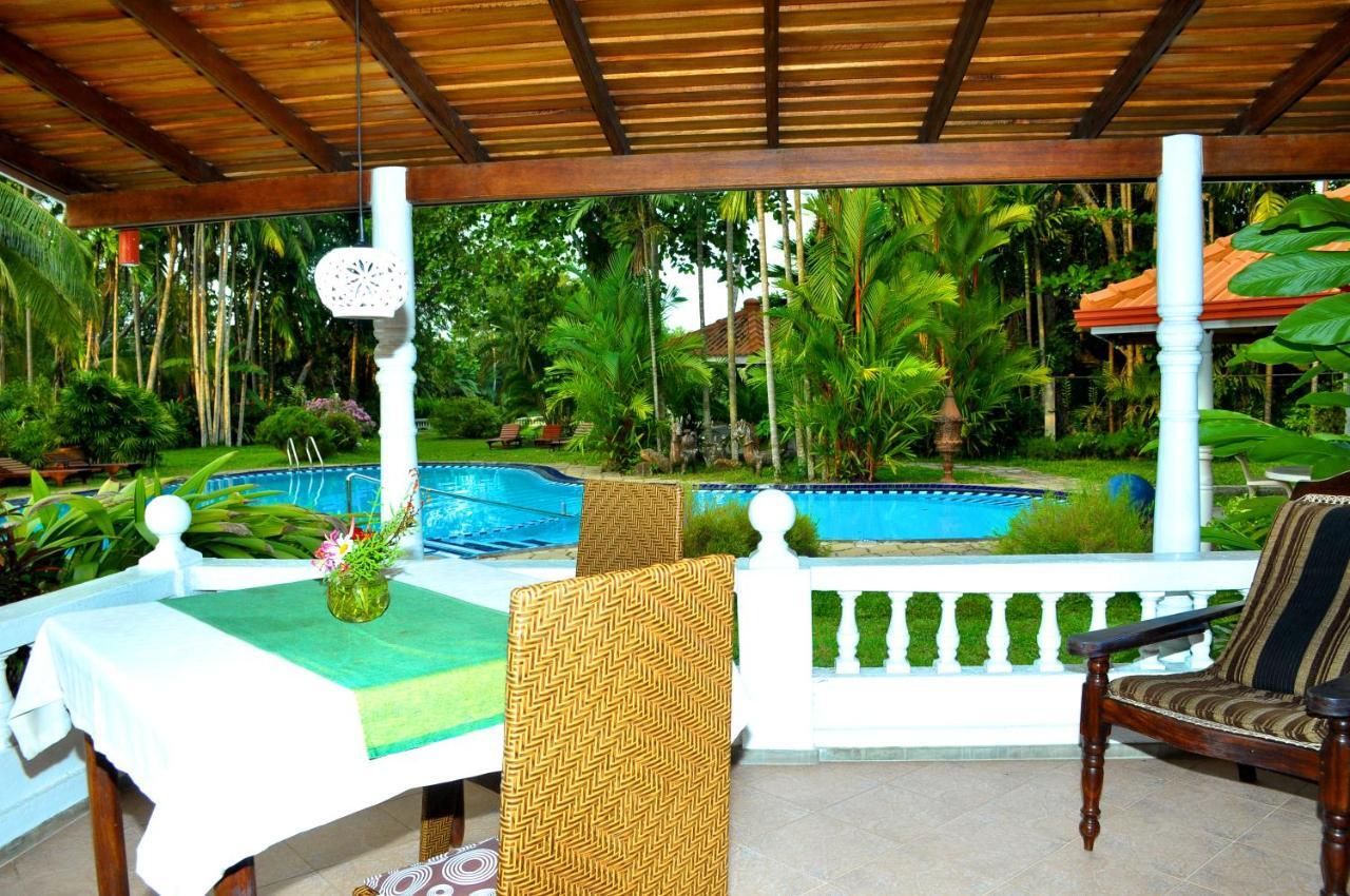 Ayubowan Swiss Lanka Bungalow Resort 本托塔 外观 照片